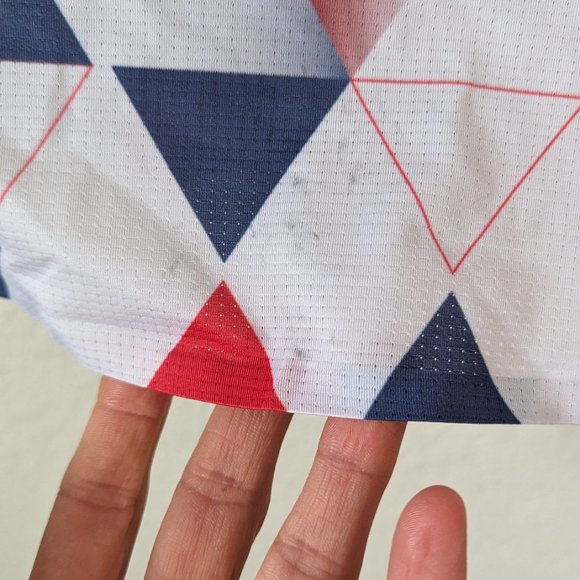 Rabbit Runtee Running Triangle Pattern - Picture 4 of 7